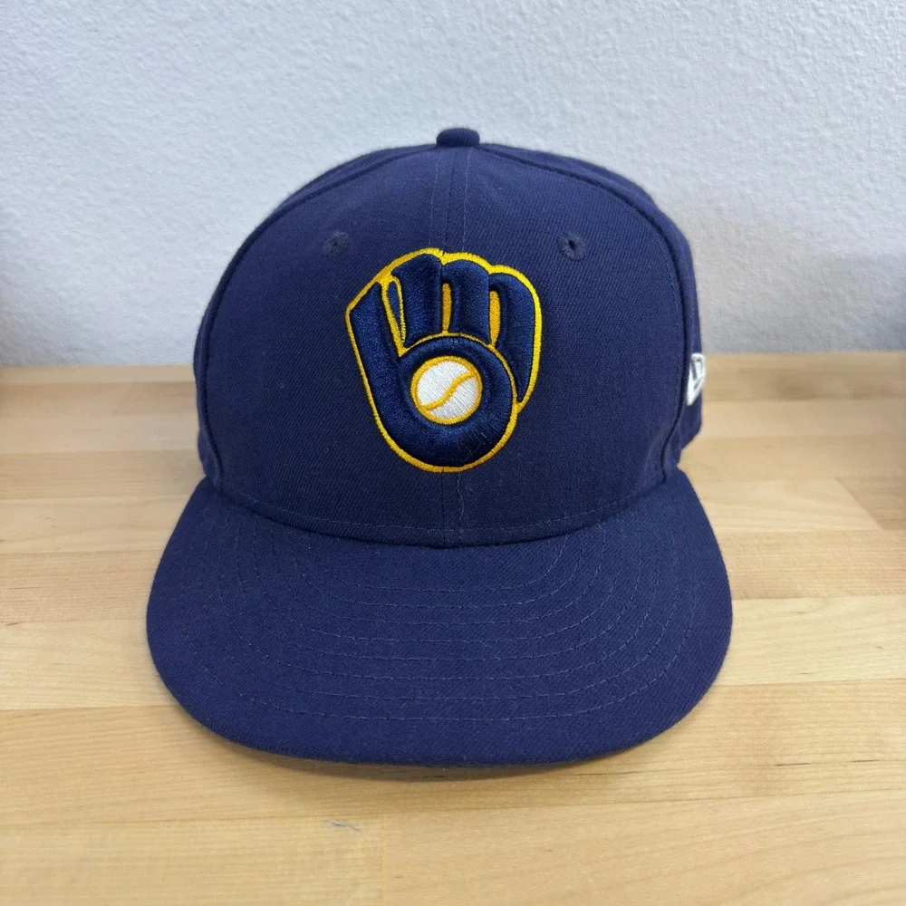 New Era 59FIFTY Milwaukee Brewers Fitted Hat Navy Blue 7 1/8 MLB On-Field Cap